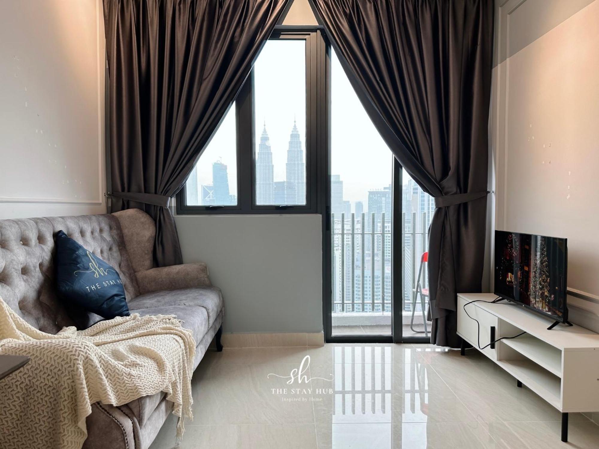 The Luxe Klcc View Sky Pool Apartment Куала Лумпур Екстериор снимка